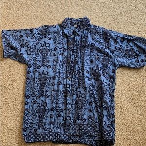 Hand made Balinese batik shirt. Fits a large.